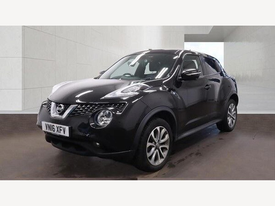 Nissan Juke photo 2