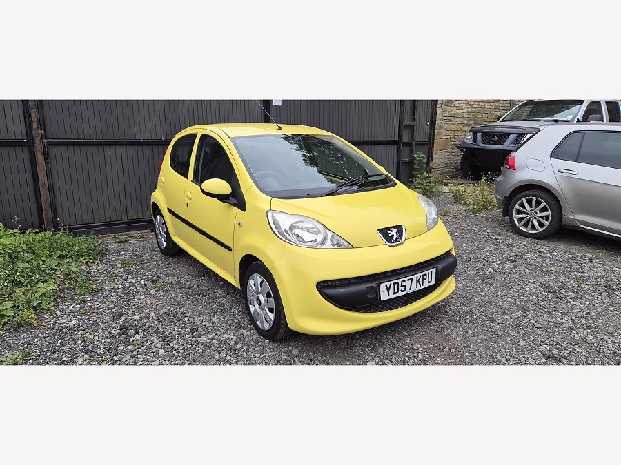 2007 Peugeot 107 photo 1
