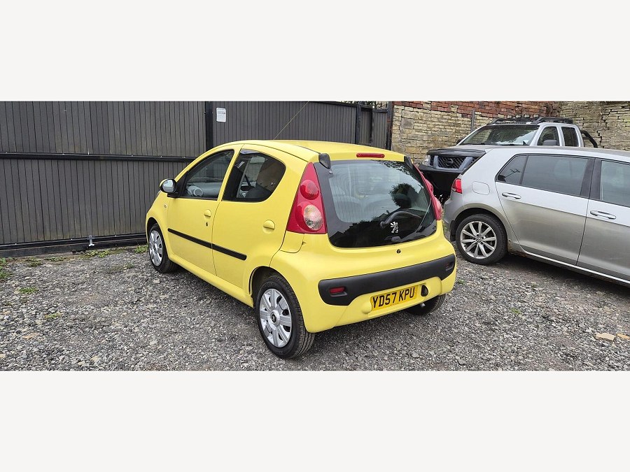 2007 Peugeot 107 photo 4