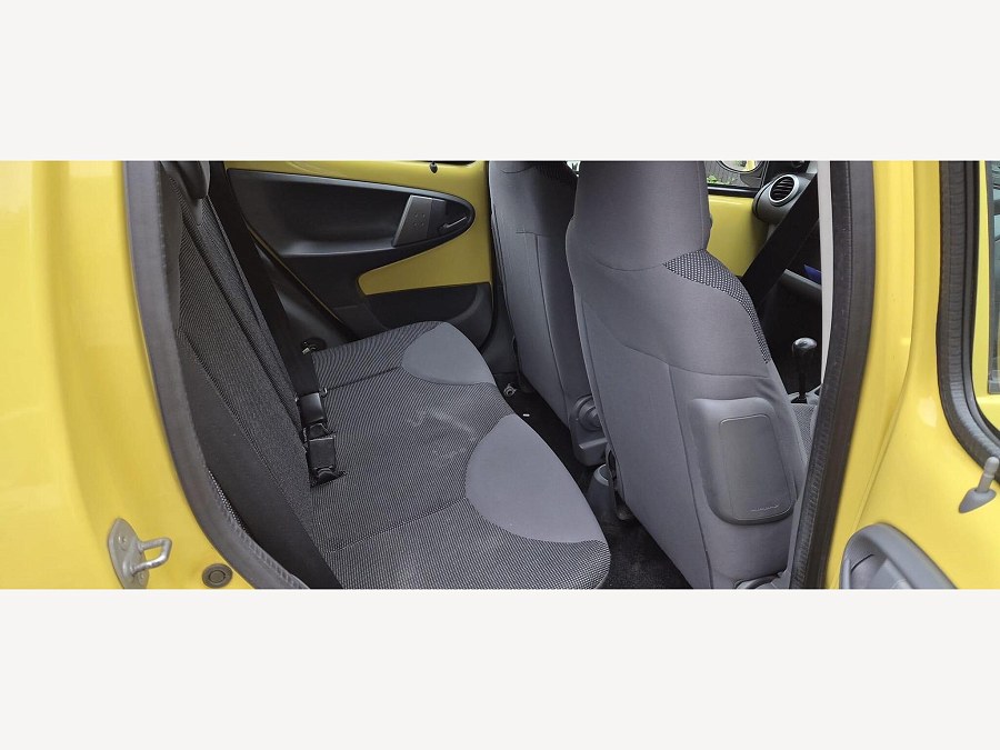 2007 Peugeot 107 photo 13
