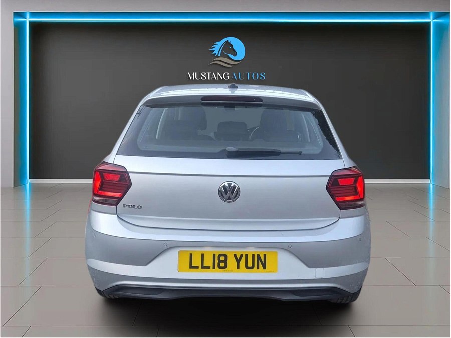 2018 Volkswagen Polo photo 10
