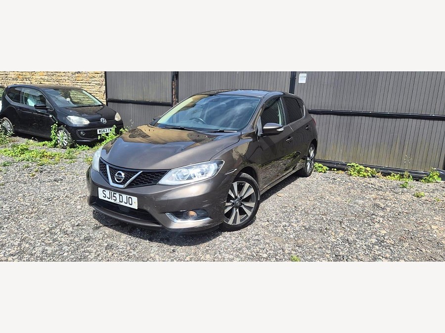 2015 Nissan Pulsar photo 6