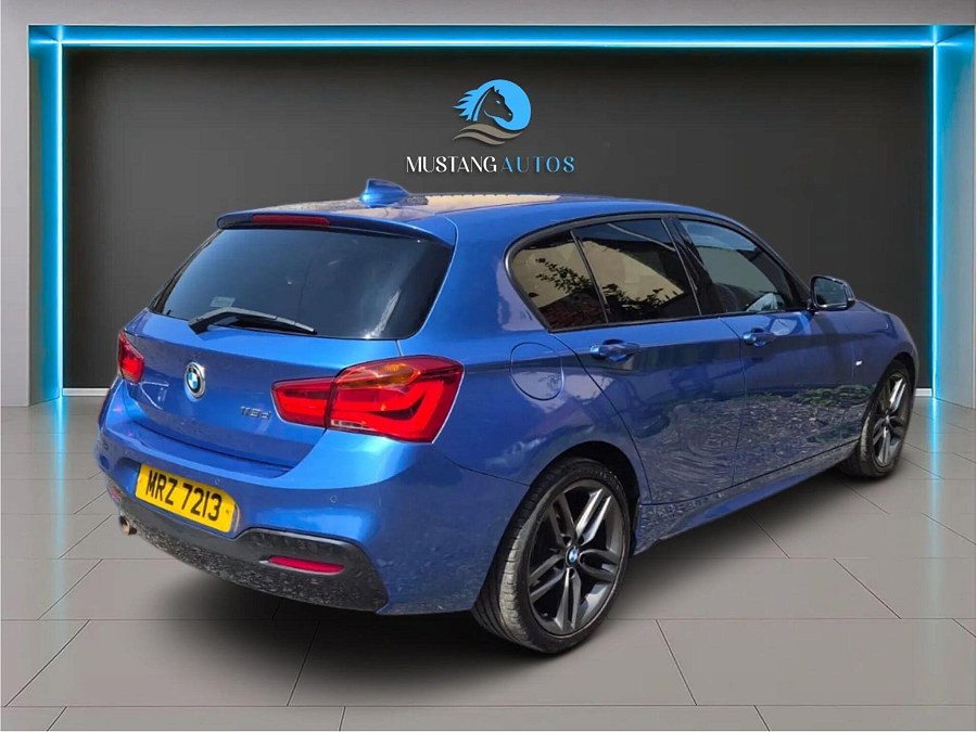 2017 BMW 1 Series photo 12