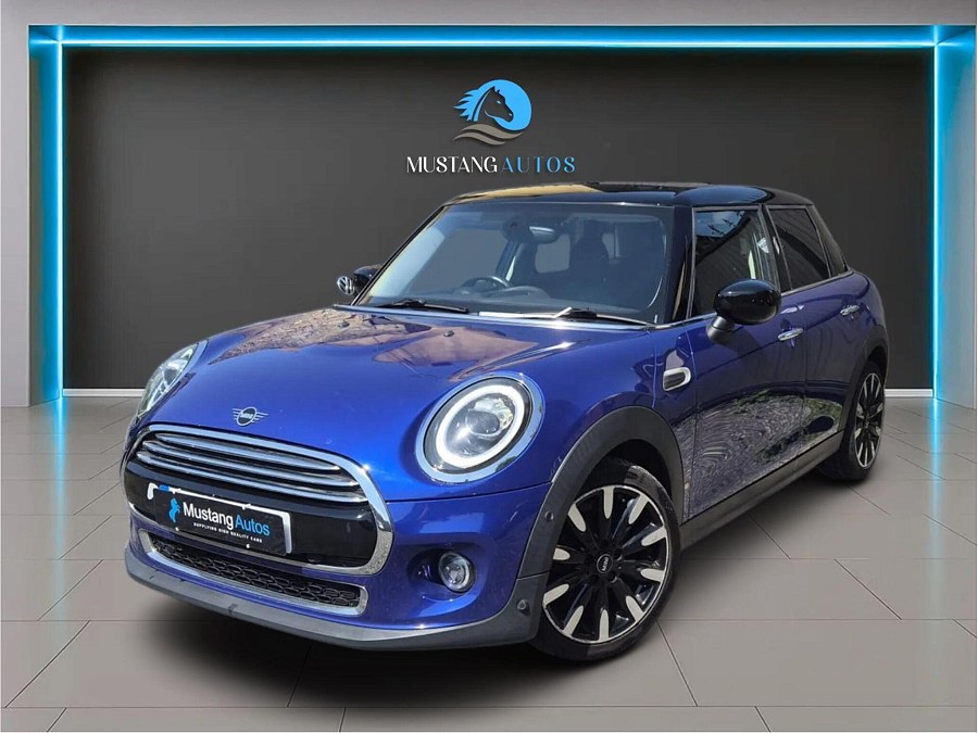 2019 MINI Hatch photo 3
