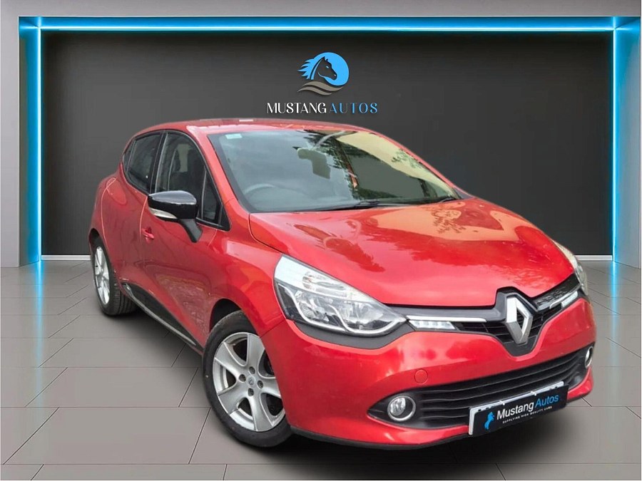 2015 Renault Clio photo 6