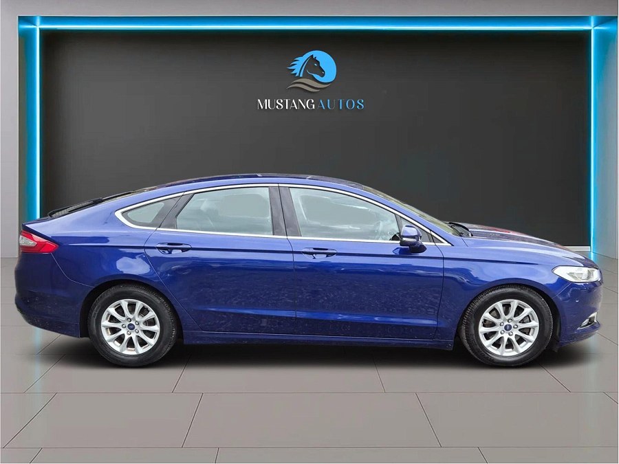 2017 Ford Mondeo photo 10