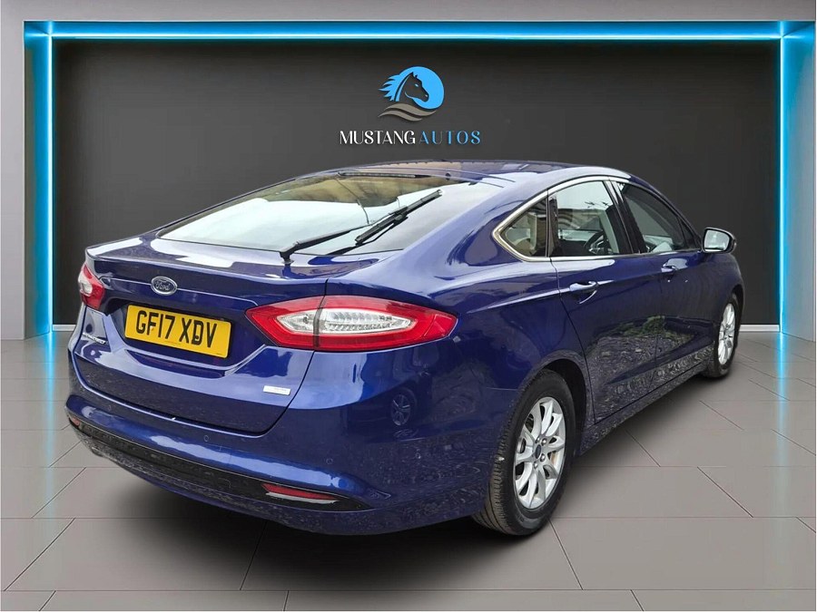 2017 Ford Mondeo photo 11