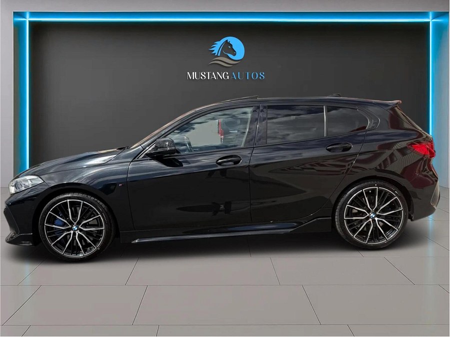 2020 BMW 1 Series photo 6