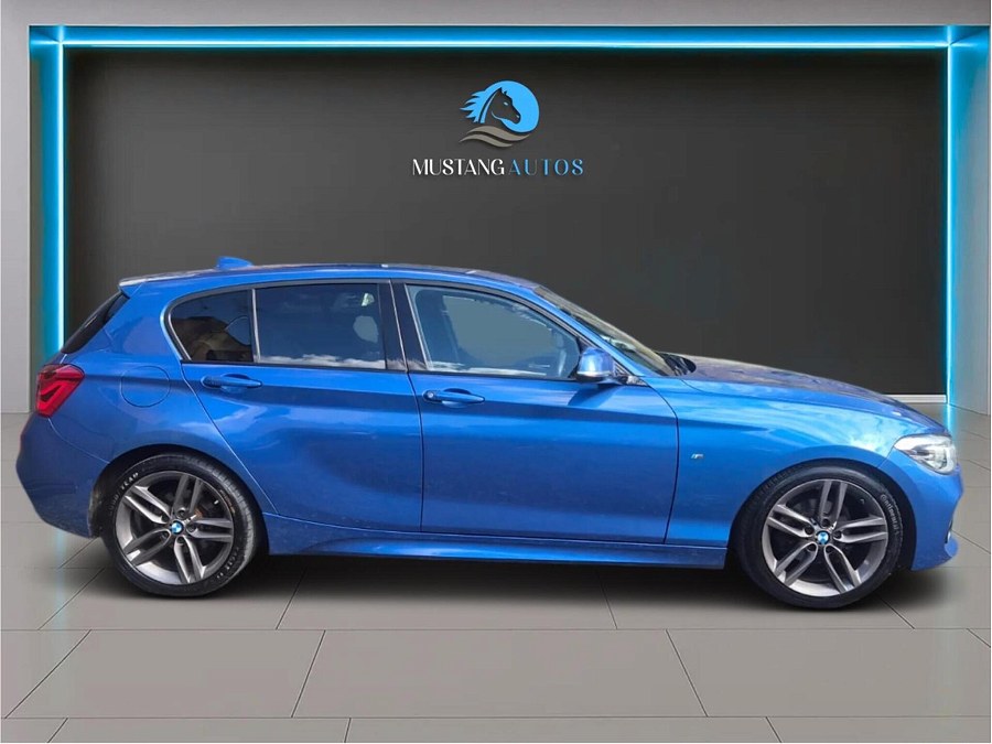 2019 BMW 1 Series photo 9