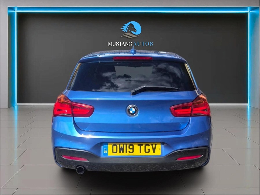 2019 BMW 1 Series photo 8