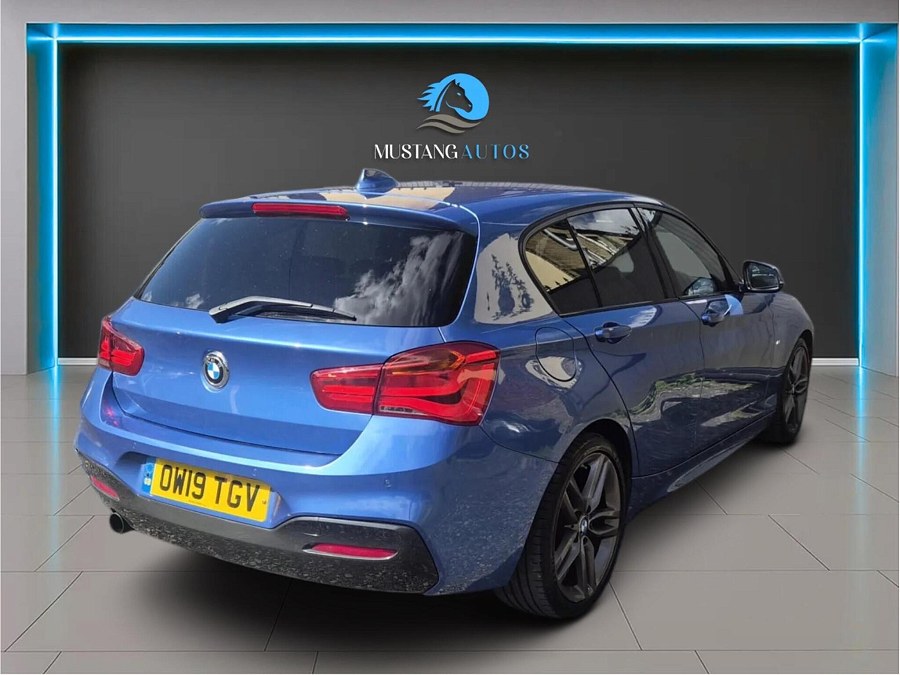 2019 BMW 1 Series photo 10