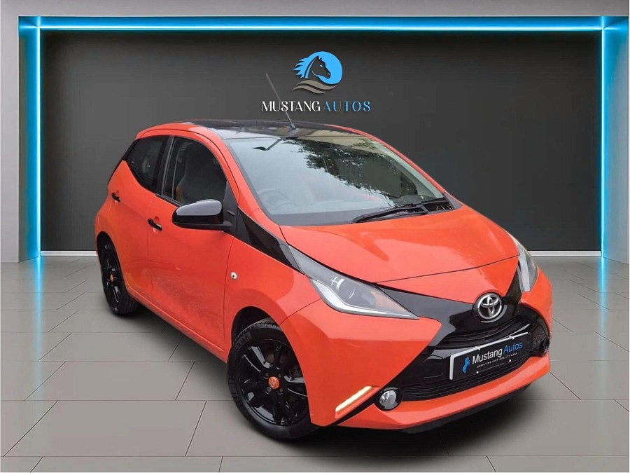 2015 Toyota AYGO photo 6