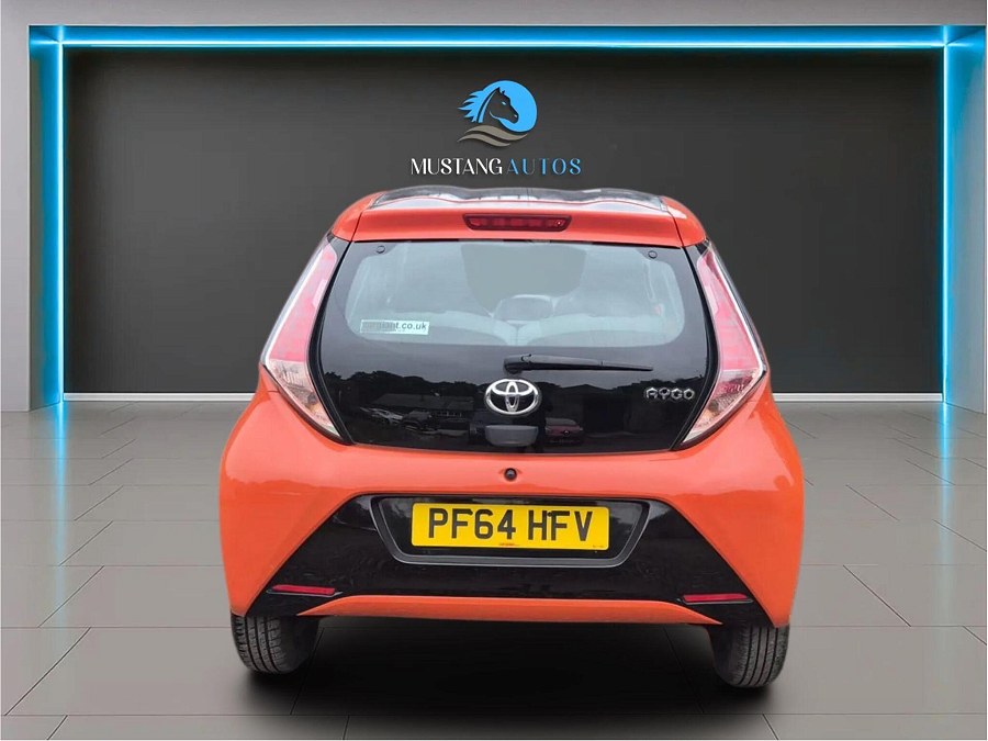 2015 Toyota AYGO photo 10