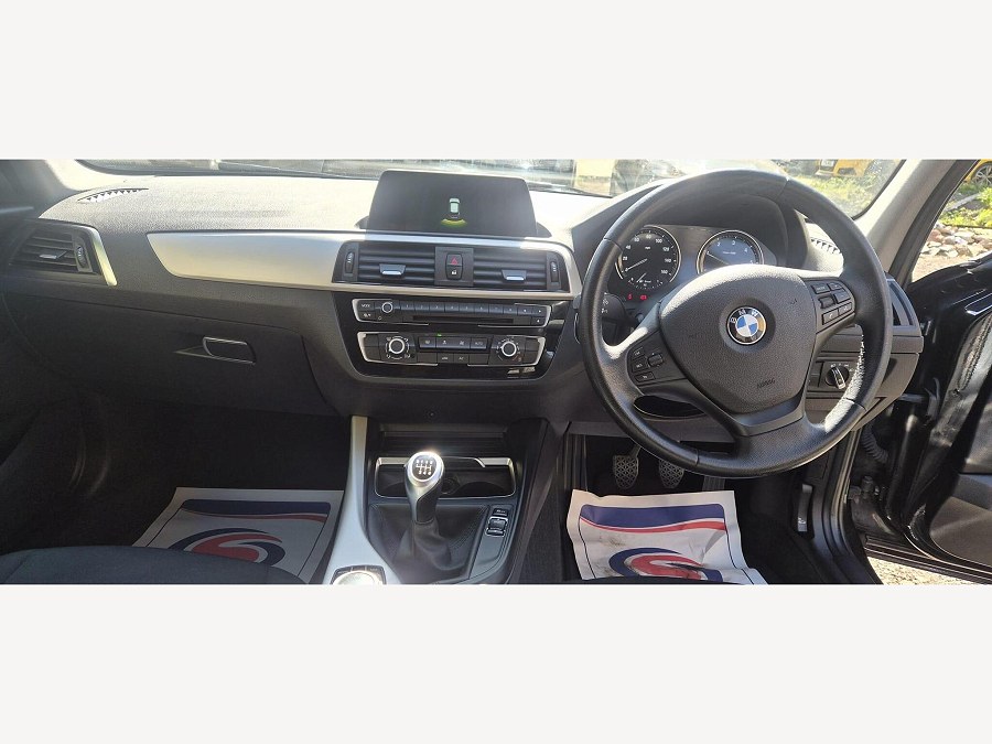 2019 BMW 1 Series photo 13