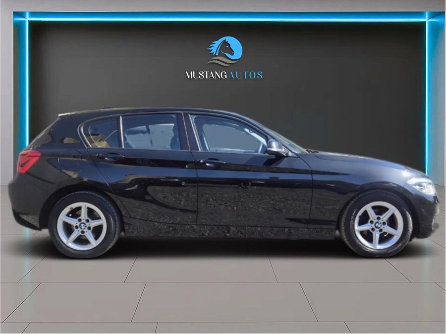 2019 BMW 1 Series photo 10
