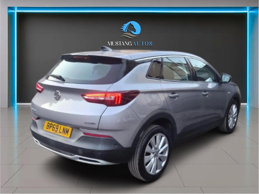 2019 Vauxhall Grandland X photo 11