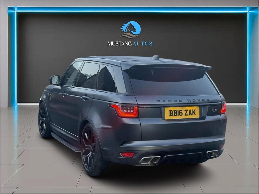 2020 Land Rover Range Rover Sport photo 4