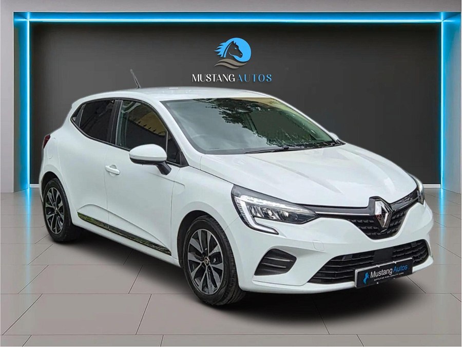 2020 Renault Clio photo 1