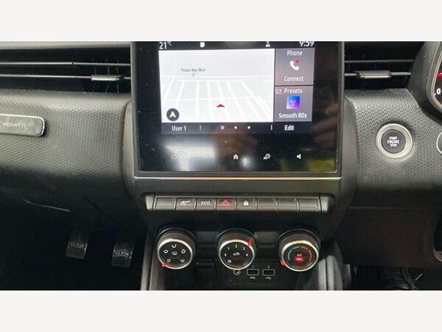 2020 Renault Clio photo 9