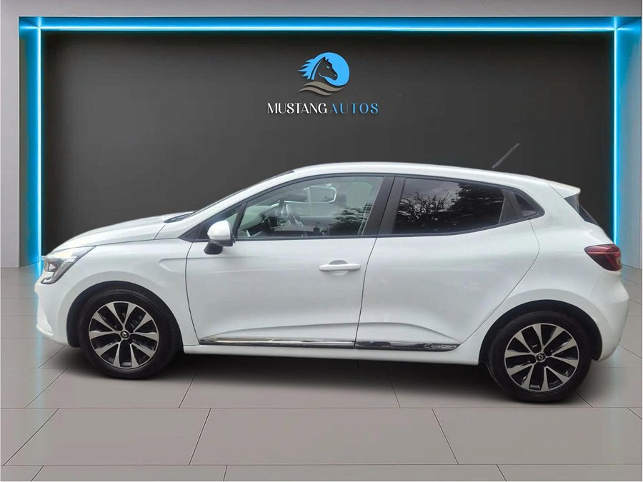 2020 Renault Clio photo 10