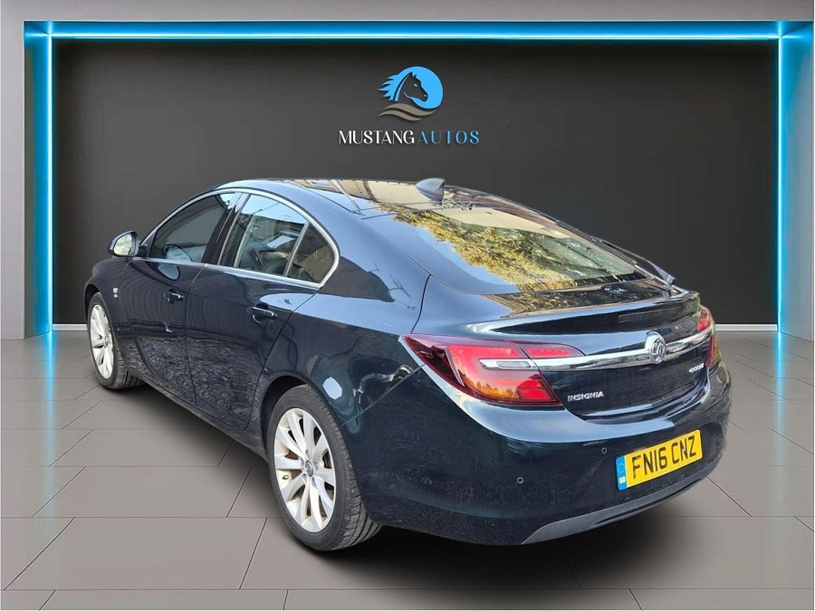 2016 Vauxhall Insignia photo 6