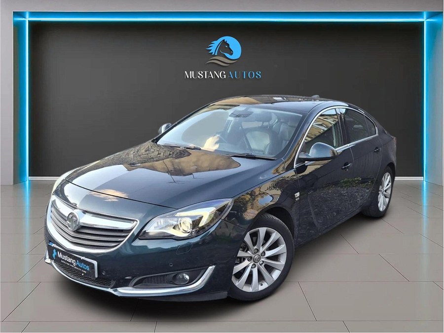 2016 Vauxhall Insignia photo 9
