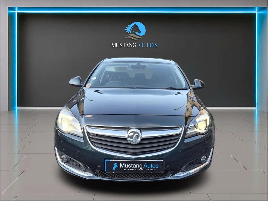 2016 Vauxhall Insignia photo 3