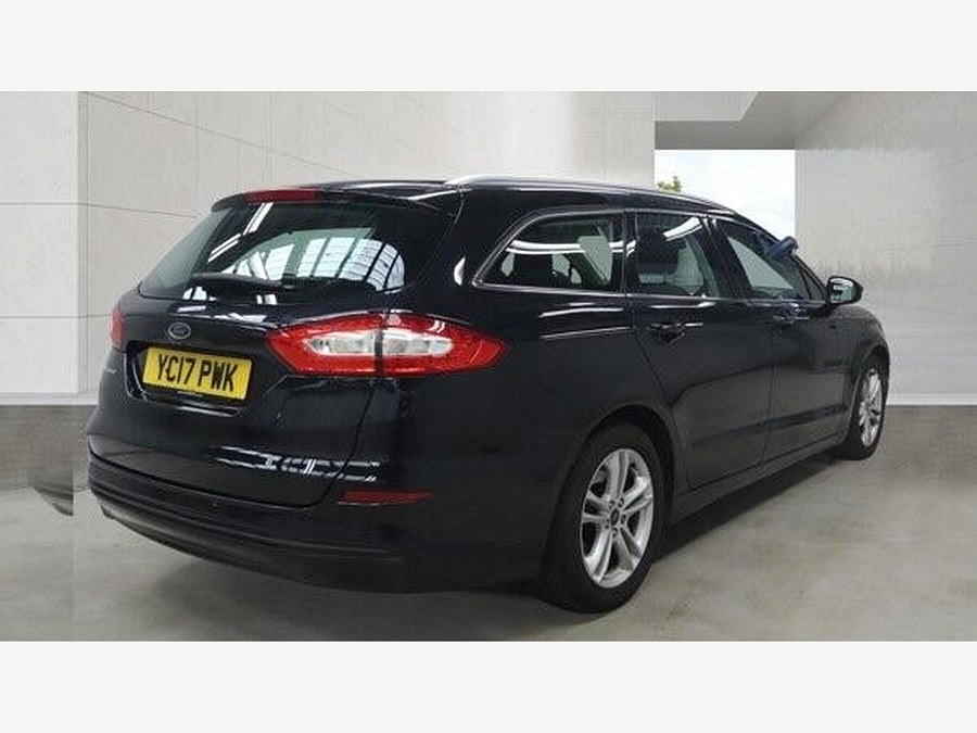 2017 Ford Mondeo photo 9