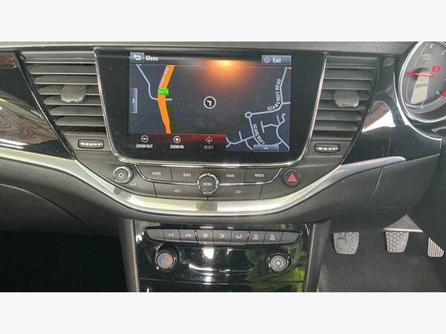 2016 Vauxhall Astra photo 12