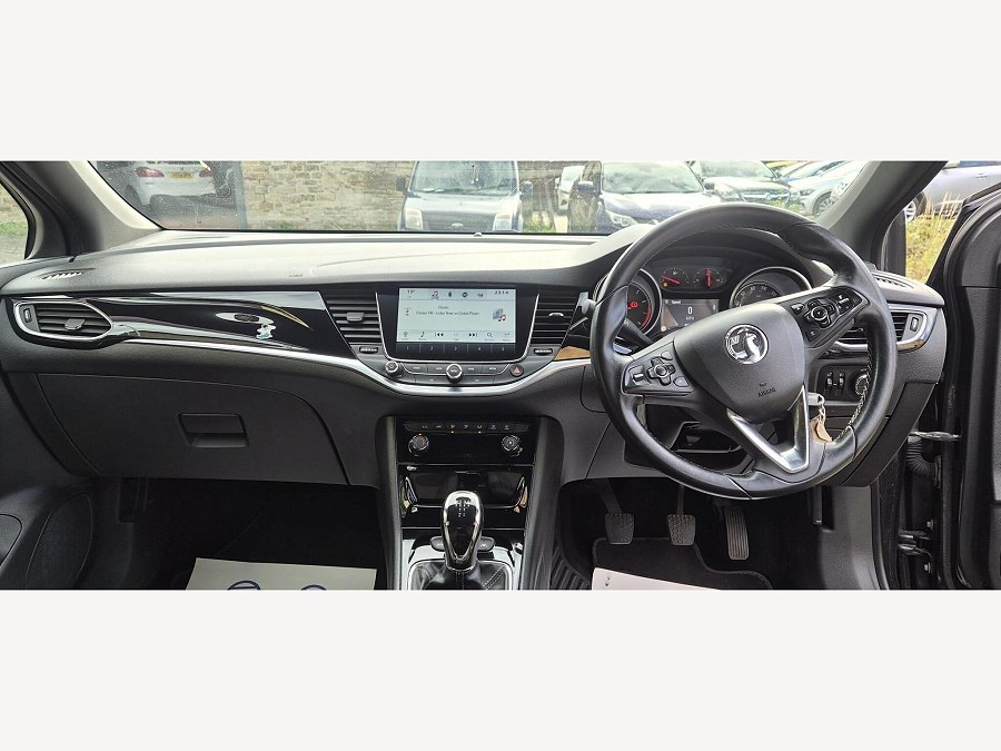2016 Vauxhall Astra photo 12