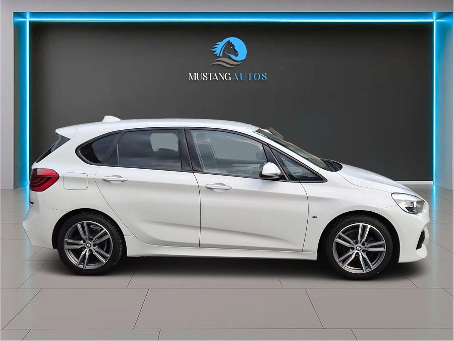 2019 BMW 2 Series Active Tourer photo 11