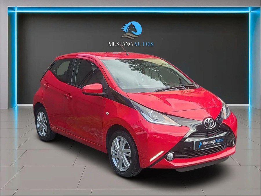 2015 Toyota AYGO photo 8
