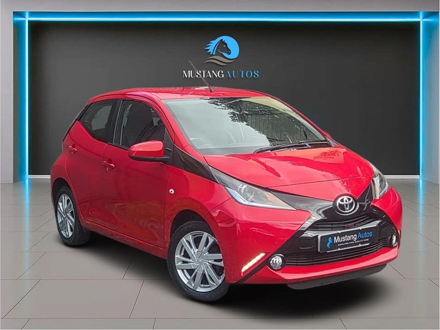 2015 Toyota AYGO photo 1