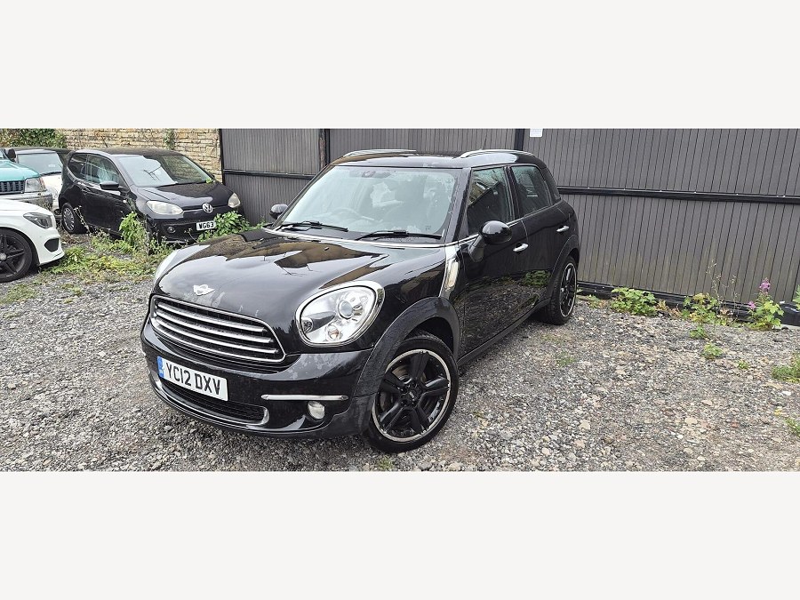 2012 MINI Countryman photo 3