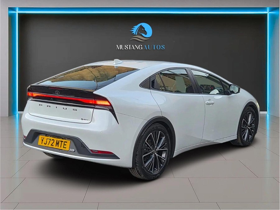 2023 Toyota Prius photo 11