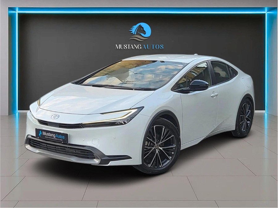 2023 Toyota Prius photo 3