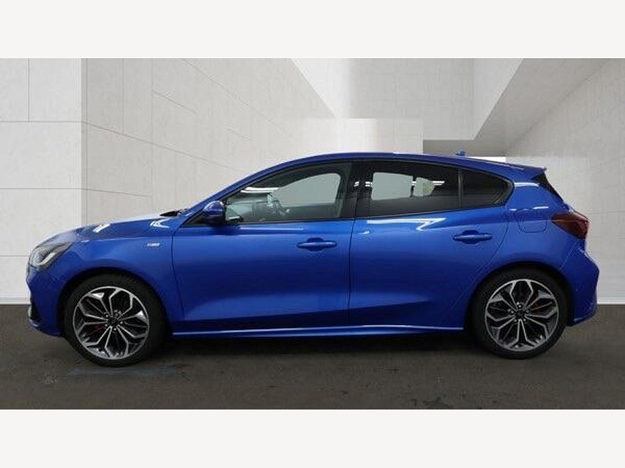 2022 Ford Focus photo 5