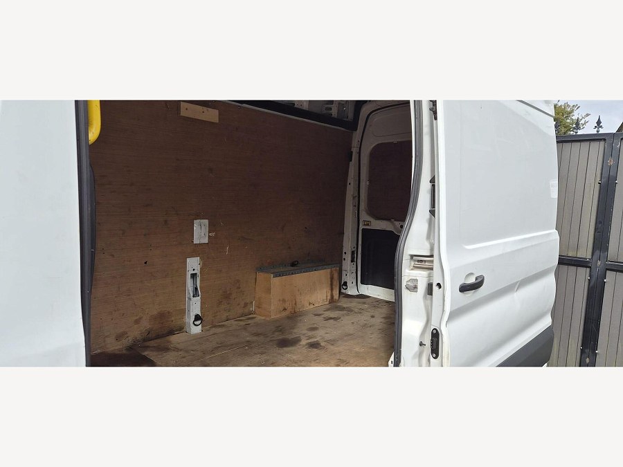 2019 Ford Transit photo 14