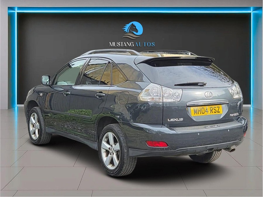 2004 Lexus RX photo 4
