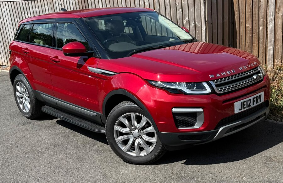 2017 Land Rover Evouque photo 1