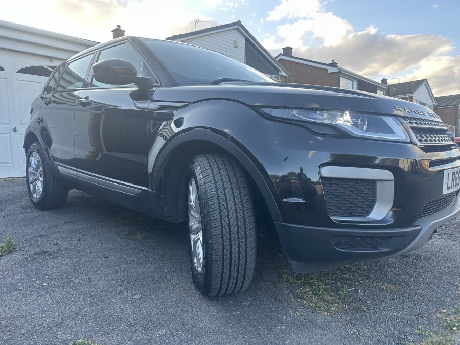 2016 Land Rover Evoque photo 1