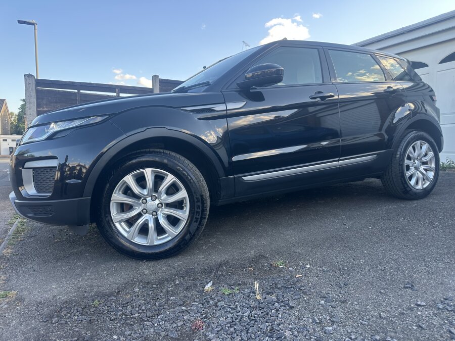 2016 Land Rover Evoque photo 3
