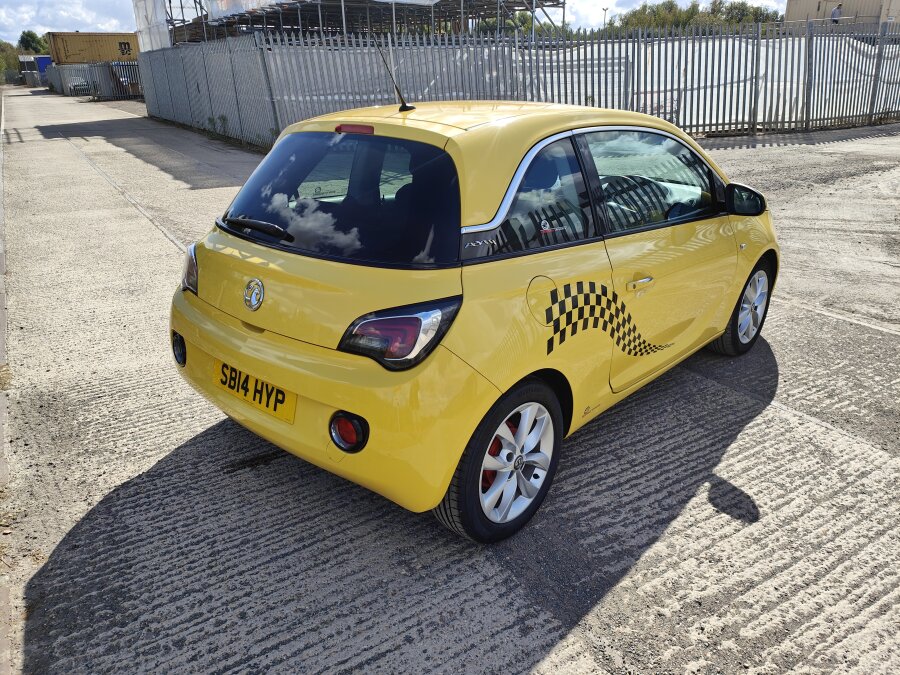 2014 VAUXHALL ADAM photo 14