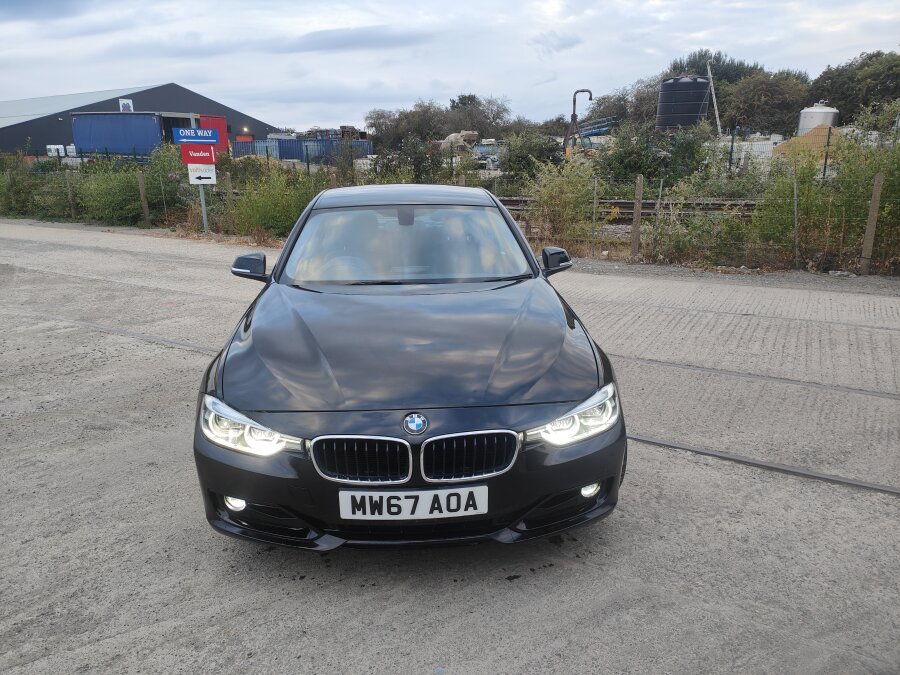 2017 BMW 3 SERIES photo 3