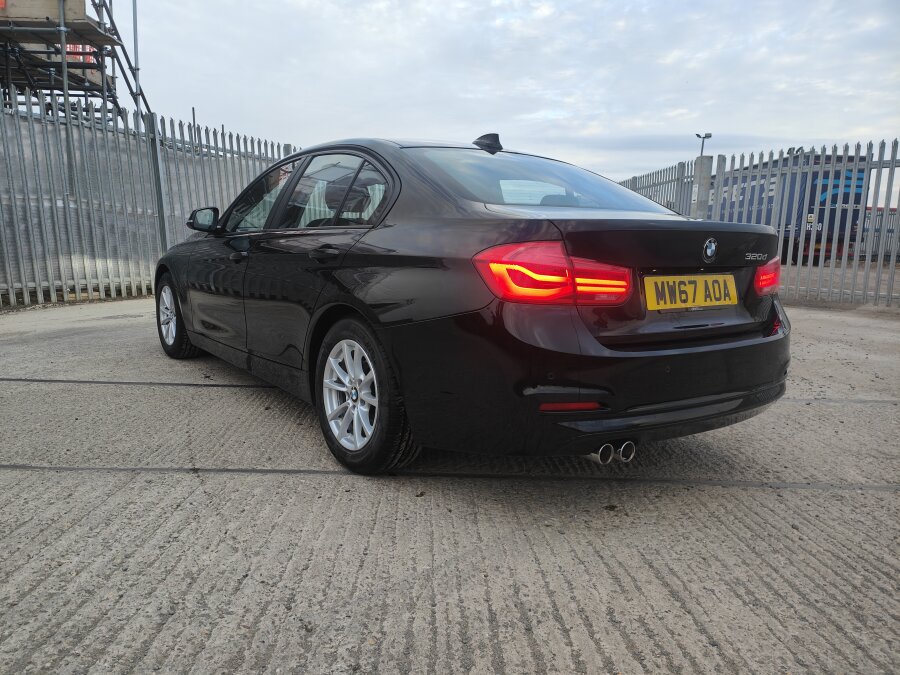 2017 BMW 3 SERIES photo 8