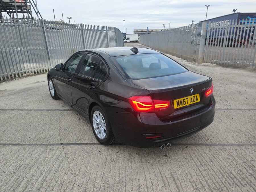 2017 BMW 3 SERIES photo 9