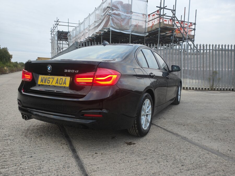 2017 BMW 3 SERIES photo 12