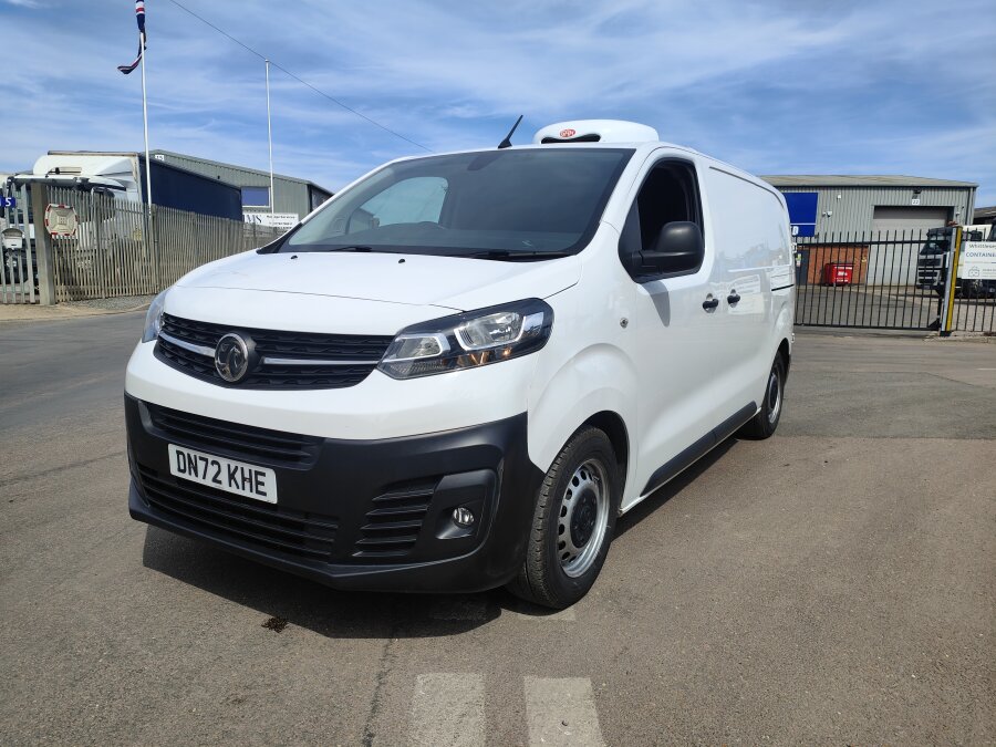 2022 VAUXHALL VIVARO photo 3