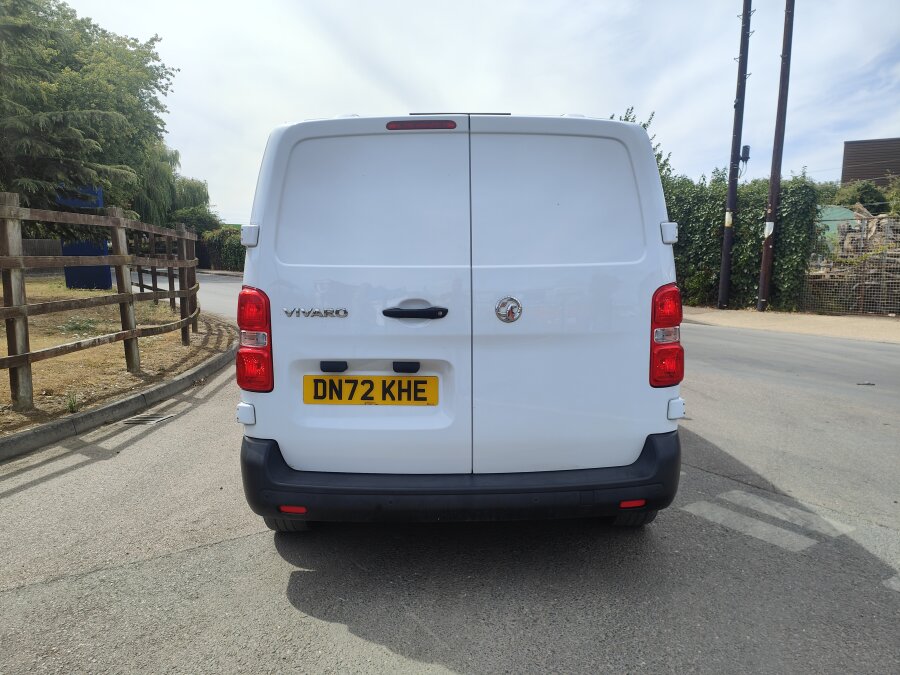 2022 VAUXHALL VIVARO photo 6