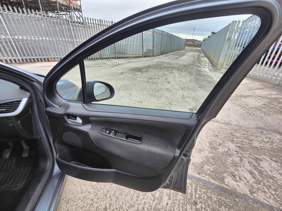 2009 Peugeot 207 S [SOLD] photo 11